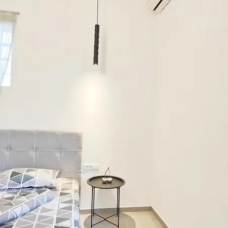 Private 2 Apartment *